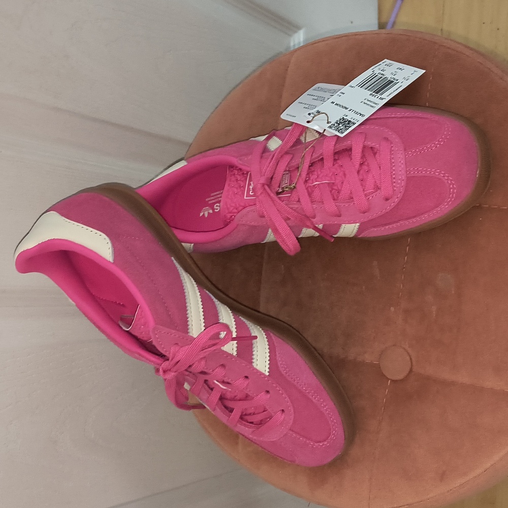 Adidas Gazelle Indoor Sneakers Pink Size 7 NWT - Picture 3 of 9